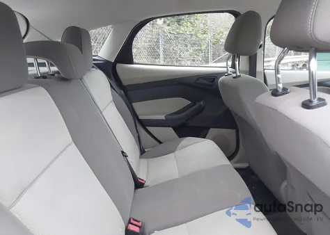 2012 Ford Focus Se z USA, uszkodzony, nr VIN 1FAHP3K26CL275248